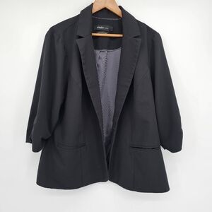 Torrid 1/4 Sleeve Black Light Weight Blazer Womens Size 2x